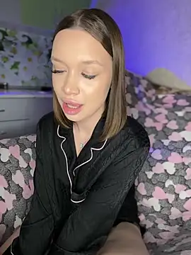 Snapshot of bunnyrich chatting on 01.17.25 bunnyrich online show from 01.17.25