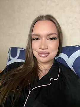 Snapshot of bunnyrich chatting on 02.24.26 bunnyrich online show from 02.24.26