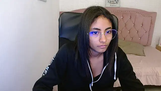 shaneelle online show from 03.03.25