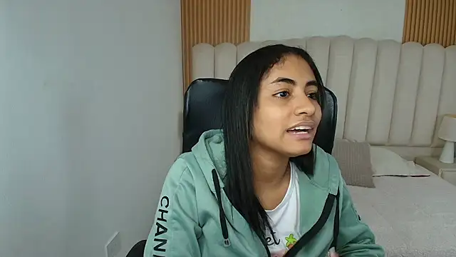 shaneelle online show from 03.06.26