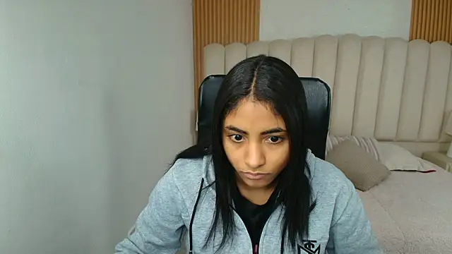 shaneelle online show from 03.07.26