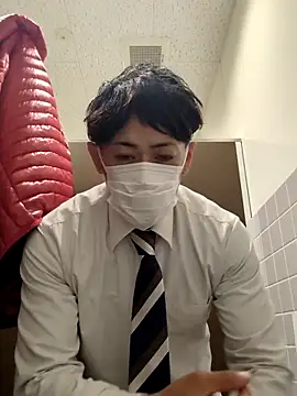 Snapshot of RYOTA8888888888 chatting on 03.05.25 RYOTA8888888888 online show from 03.05.25