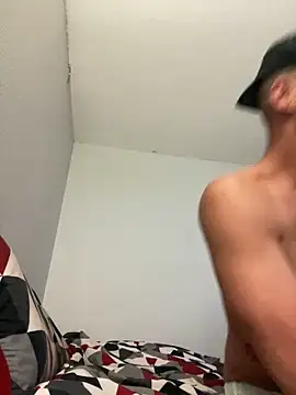 Snapshot of Camcam21 chatting on 09.10.25 Camcam21 online show from 09.10.25