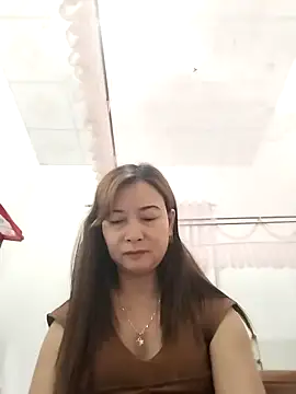 Sexy-ladyboobs20 online show from 12.30.24