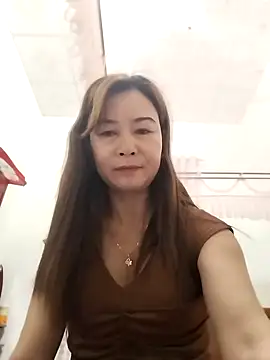 Sexy-ladyboobs20 online show from 12.30.24