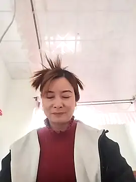 Sexy-ladyboobs20 online show from 01.04.25