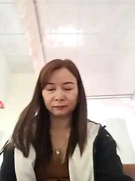 Sexy-ladyboobs20 online show from 01.12.25