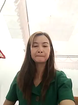 Sexy-ladyboobs20 online show from 02.22.25