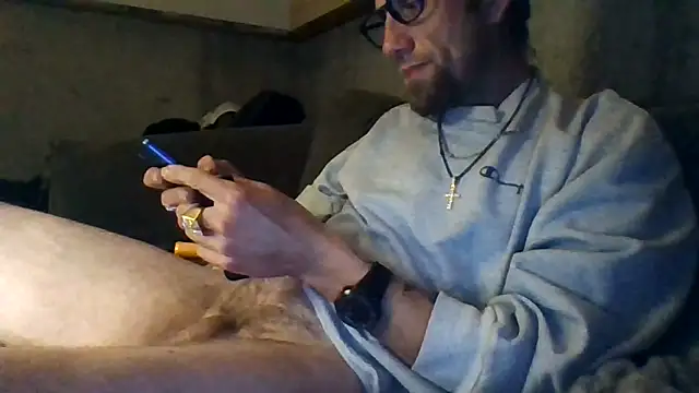 Snapshot of terry2big4u24 chatting on 11.01.25 terry2big4u24 online show from 11.01.25