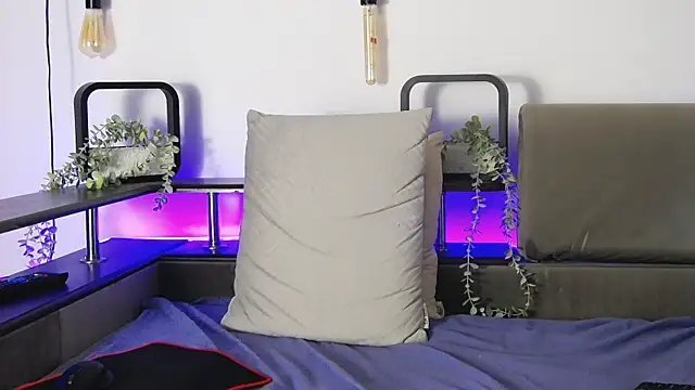 CarterCole online show from 01.31.25