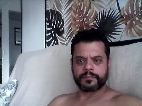 HornyBeachBoyBR online show from 03.05.26