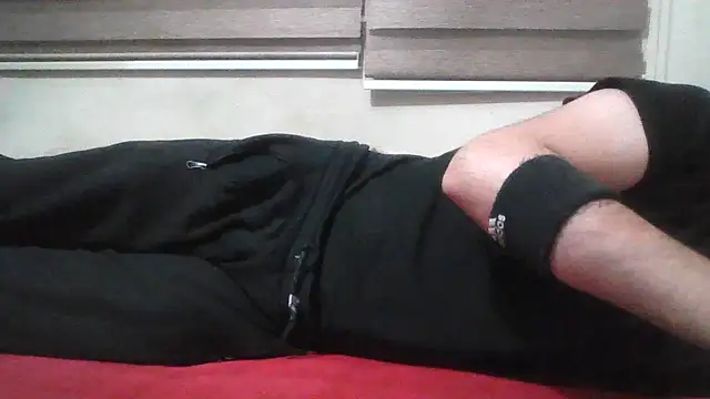 Snapshot of ekimeskim1 chatting on 01.08.26 ekimeskim1 online show from 01.08.26