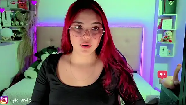 Kylie brokee online show from 05.13.26