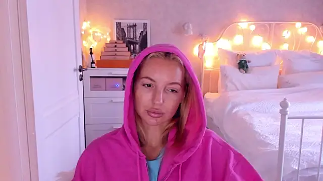 aestetick online show from 01.19.26