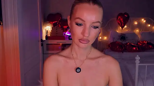 aestetick online show from 02.25.26