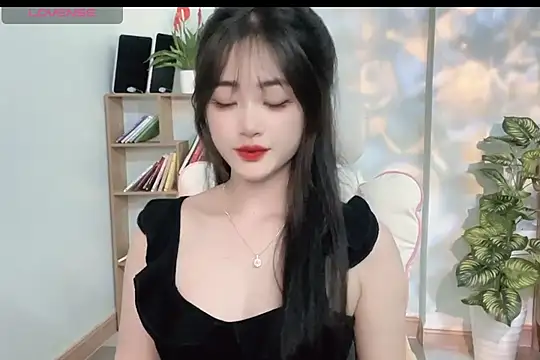  Aimy  online show from 03.04.25