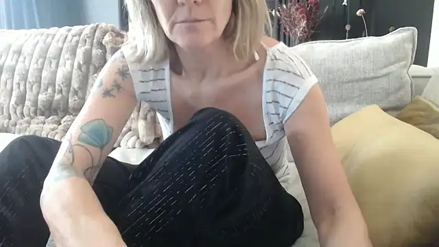 godinflower online show from 11.07.25