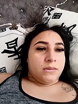 Juanamd1 online show from 10.30.25