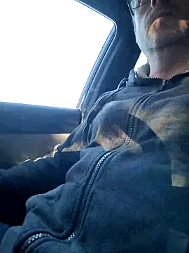 Snapshot of JulianJ50 chatting on 11.19.25 JulianJ50 online show from 11.19.25