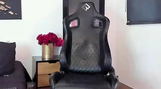 Snapshot of Dereck_vega chatting on 03.02.25 Dereck vega online show from 03.02.25