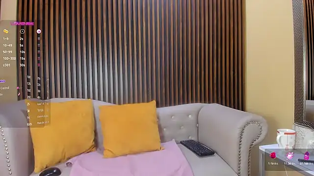 Nahiajhonson  online show from 02.12.25