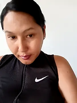 SamaraJay1 online show from 12.20.24