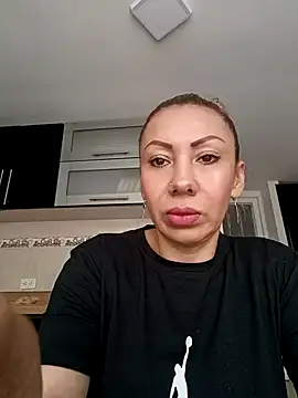 coral smitth online show from 02.13.25