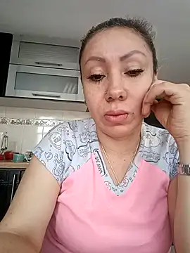 coral smitth online show from 09.11.25