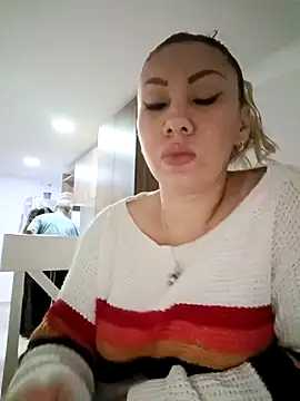 coral smitth online show from 10.08.25