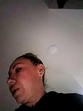 coral smitth online show from 10.19.25