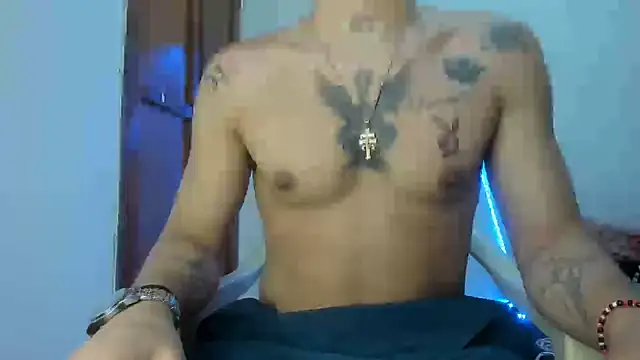 Snapshot of MasterSEX420 chatting on 12.19.25 MasterSEX420 online show from 12.19.25