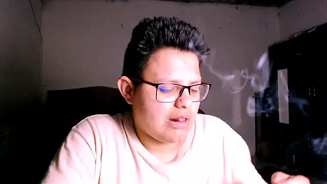 Snapshot of tatsumi_nao chatting on 10.12.25 tatsumi nao online show from 10.12.25