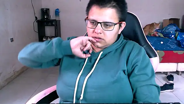 Snapshot of tatsumi_nao chatting on 02.18.26 tatsumi nao online show from 02.18.26