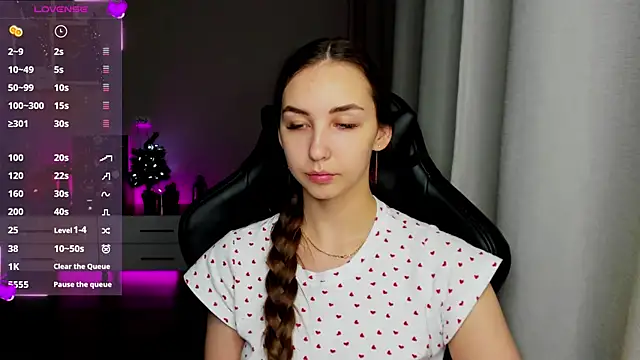 Snapshot of Sm0ly chatting on 12.14.24 Sm0ly online show from 12.14.24