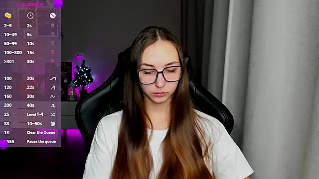 Snapshot of Sm0ly chatting on 01.17.25 Sm0ly online show from 01.17.25