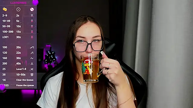 Snapshot of Sm0ly chatting on 01.21.25 Sm0ly online show from 01.21.25