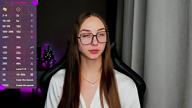 Snapshot of Sm0ly chatting on 01.31.25 Sm0ly online show from 01.31.25