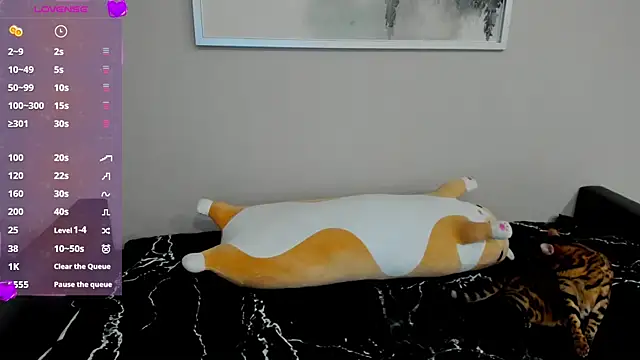 Snapshot of Sm0ly chatting on 02.16.25 Sm0ly online show from 02.16.25