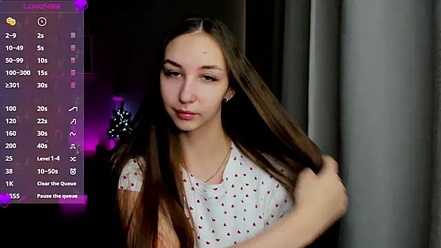 Snapshot of Sm0ly chatting on 02.24.25 Sm0ly online show from 02.24.25