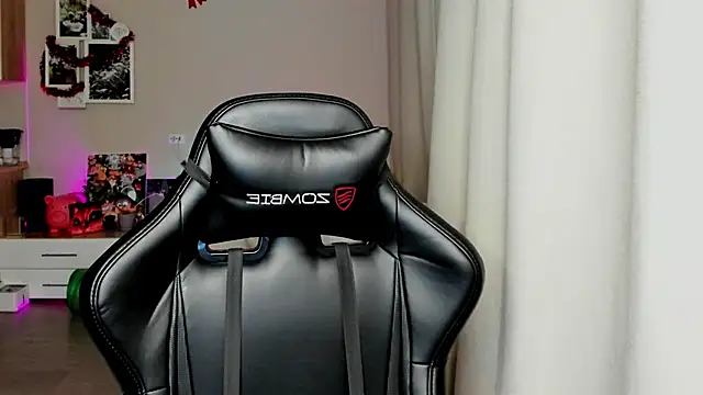 Snapshot of Sm0ly chatting on 01.07.26 Sm0ly online show from 01.07.26