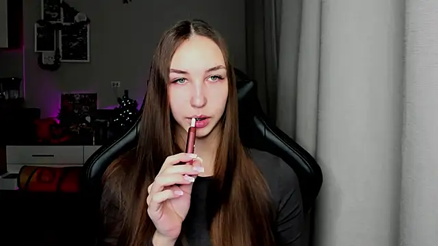 Snapshot of Sm0ly chatting on 01.15.26 Sm0ly online show from 01.15.26