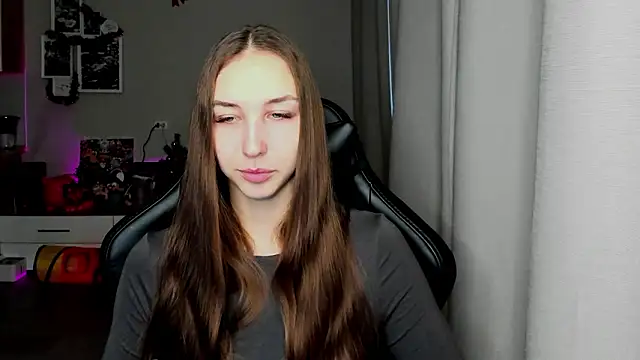 Snapshot of Sm0ly chatting on 01.18.26 Sm0ly online show from 01.18.26