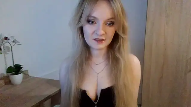 AlmaHoney online show from 03.16.25