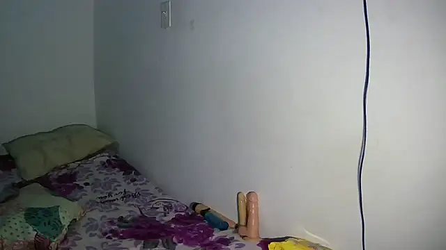 Snapshot of celeste_stephan chatting on 02.12.25 celeste stephan online show from 02.12.25