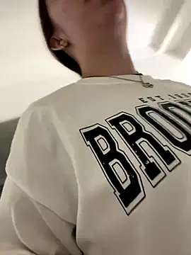 Cloew Marz online show from 11.20.25