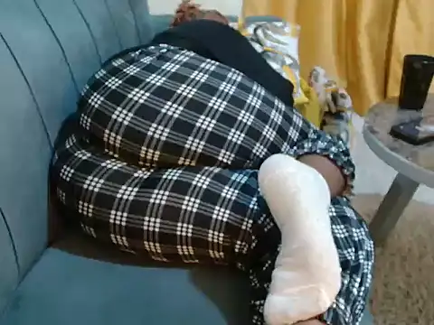 leslysexygirl online show from 11.21.25