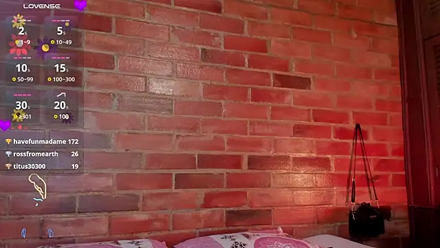 Snapshot of crystalvazquez chatting on 01.25.25 crystalvazquez online show from 01.25.25