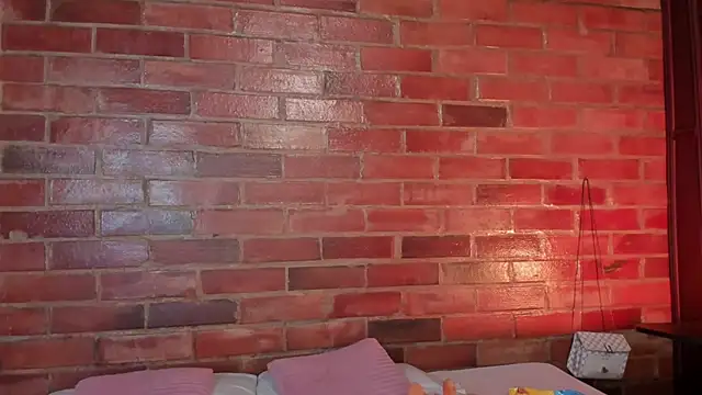 Snapshot of crystalvazquez chatting on 03.15.25 crystalvazquez online show from 03.15.25