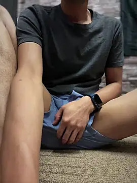 Snapshot of zeck80 chatting on 12.28.24 zeck80 online show from 12.28.24