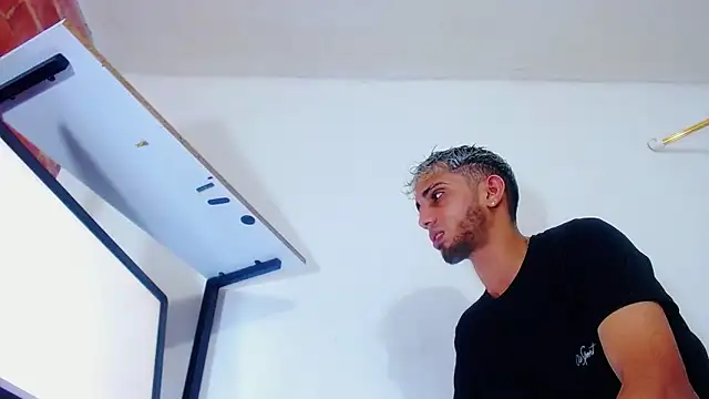 Gregory hard online show from 10.25.25